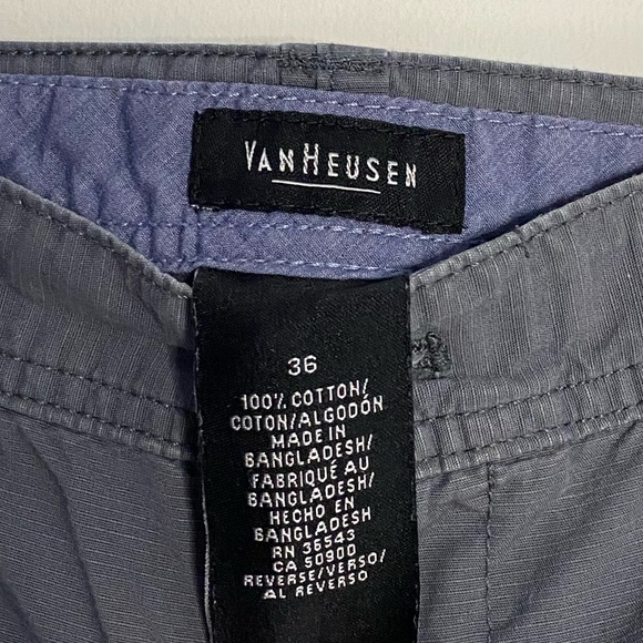 Van Heusen Men’s Gray Cargo Shorts - Picture 4 of 5